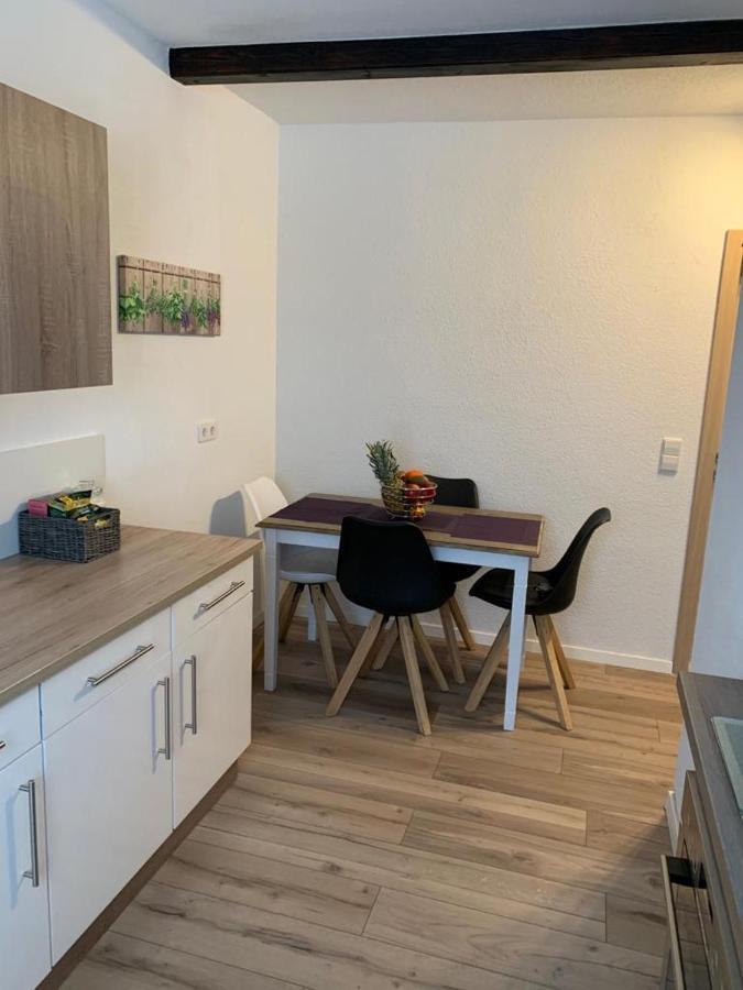 Grenznahe Ferienwohnung Mit 4 Schlafzimmern Гренцах-Вюлен Екстериор снимка