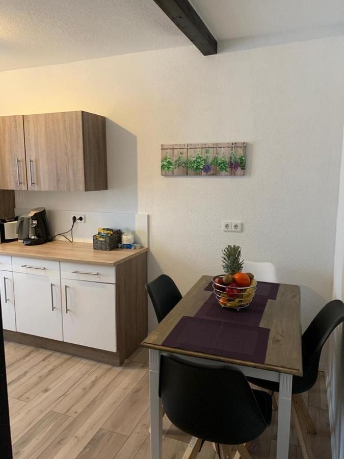 Grenznahe Ferienwohnung Mit 4 Schlafzimmern Гренцах-Вюлен Екстериор снимка
